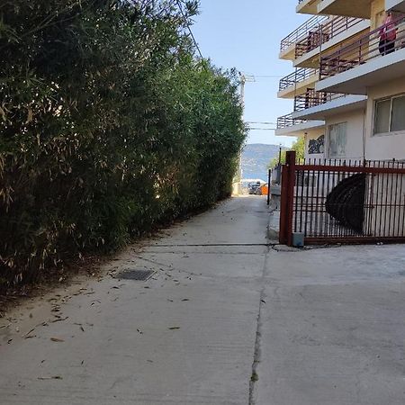 Seaview Apartment Porto Rafti Exterior photo