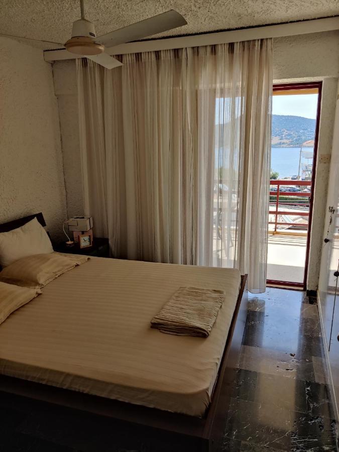 Seaview Apartment Porto Rafti Exterior photo